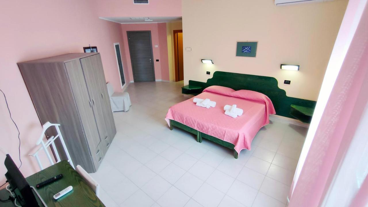 Hotel Mater Mediterranea Senorbi Exteriér fotografie
