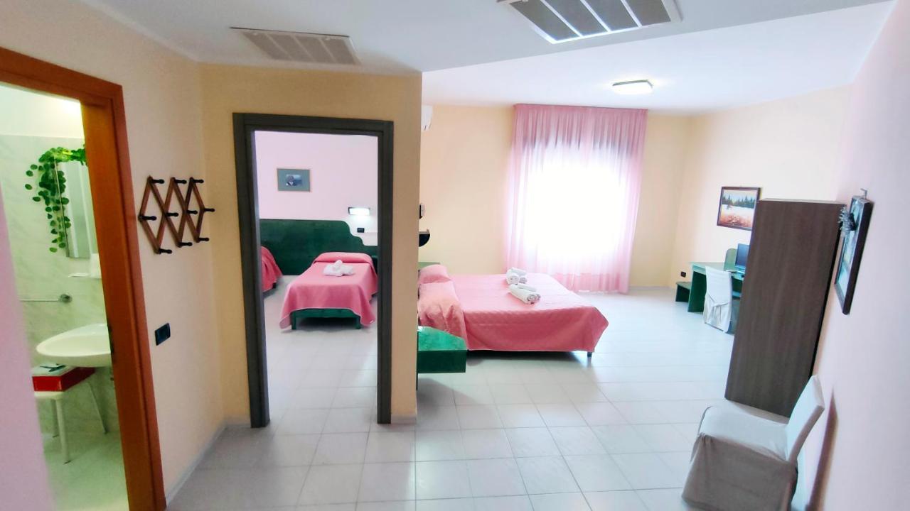 Hotel Mater Mediterranea Senorbi Exteriér fotografie